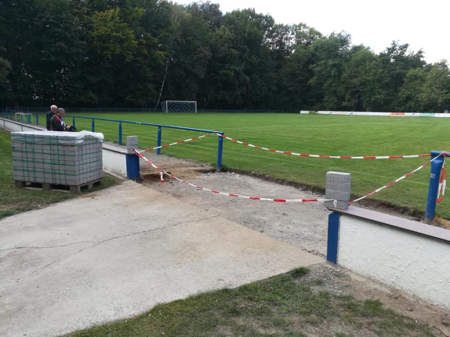 Pflasterarbeiten Einlaufbereich